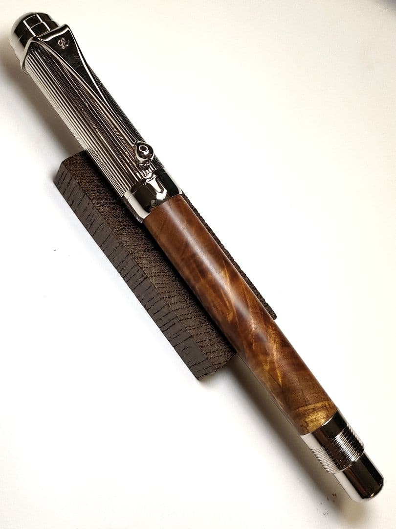 【白檀】レトロドーム万年筆