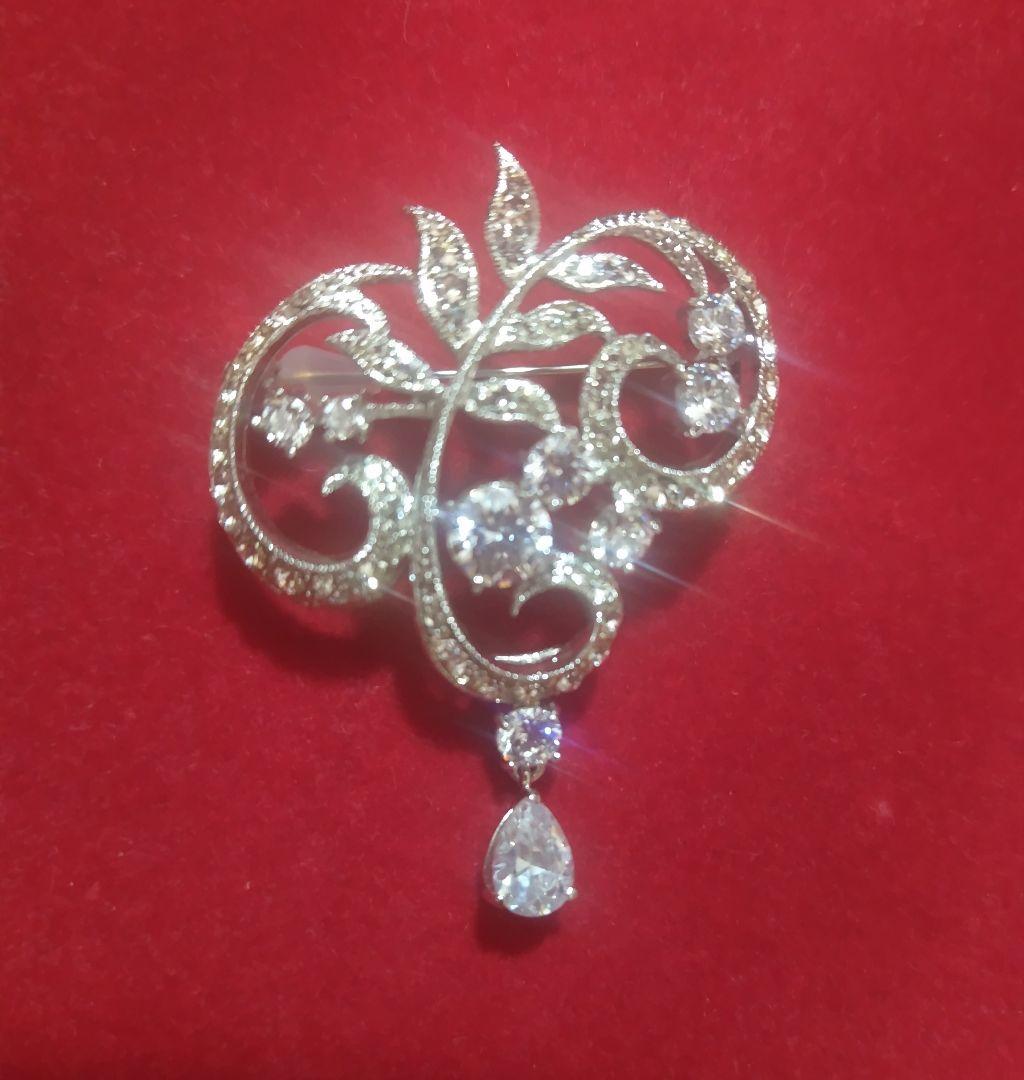 FOXEY　ブローチ