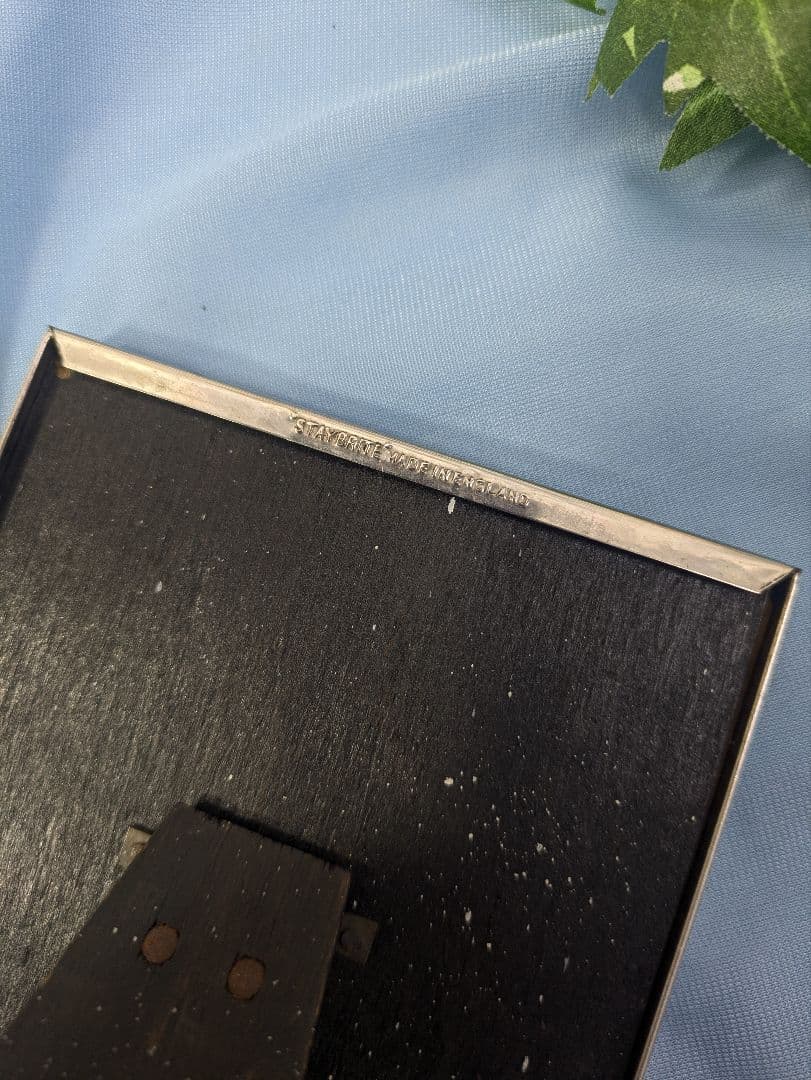 イギリス アンティーク クロームメッキ フォトフレーム ２個セット