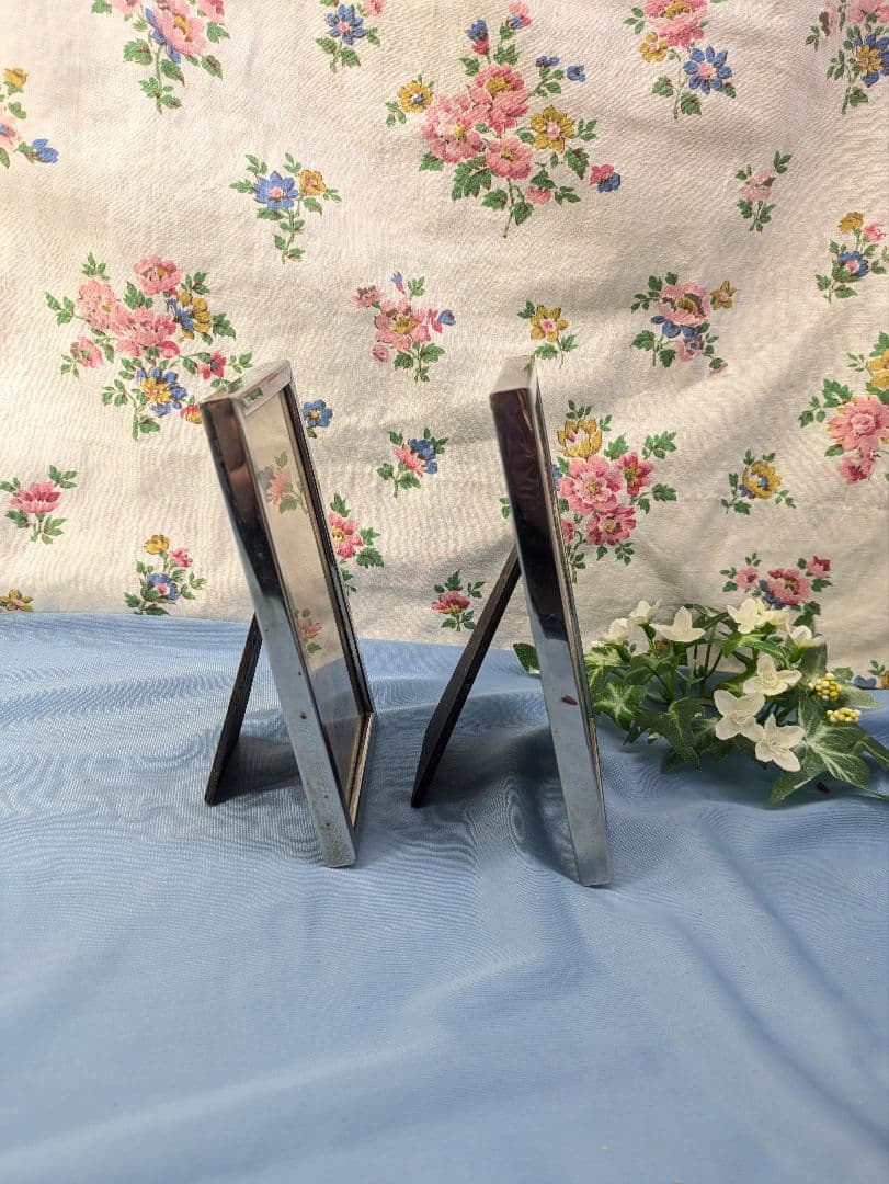 イギリス アンティーク クロームメッキ フォトフレーム ２個セット