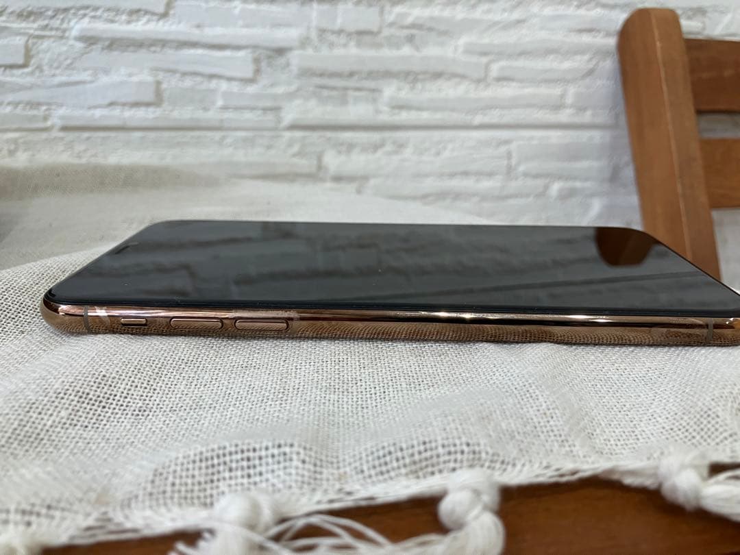 Apple iPhone11 Pro Max 64GB SIMフリー ゴールド