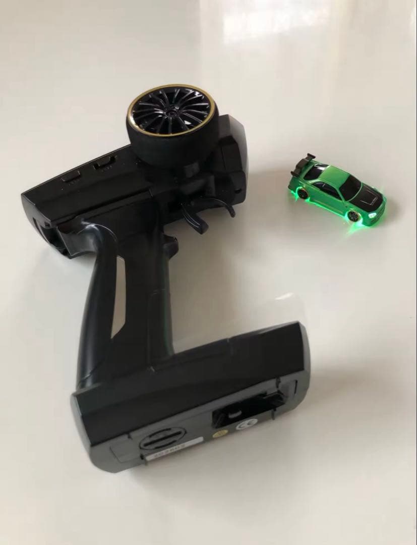 ターボレーシング 1:76 C64 C73 C72 C74 ドリフト RC カー