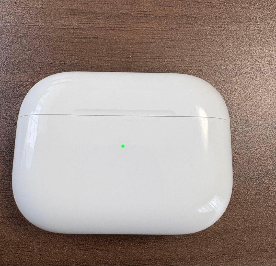 【純正品】Airpods Pro2 / ケース＋両耳