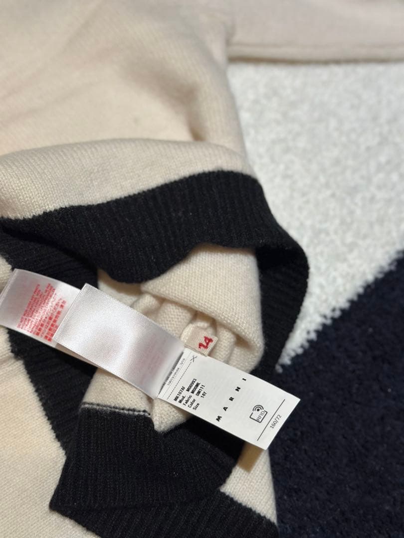 TIME SALE！MARNI ロゴニットトレーナー 14サイズ