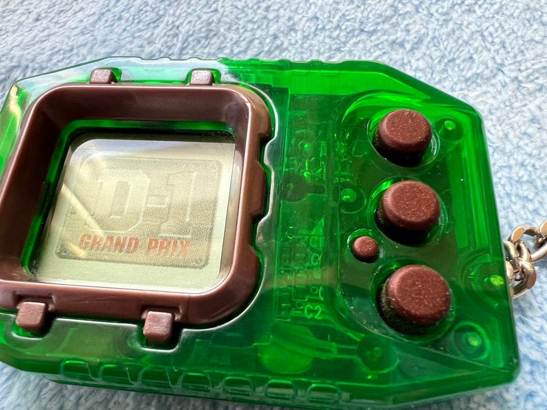 デジモン　ペンデュラム　クリアグリーン　ブラウン　D-１