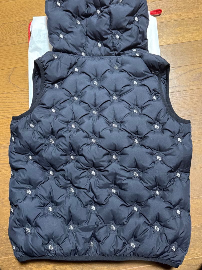 【美品】PEARLY GATES ダウンベスト(サイズ1)星柄型押しネイビー