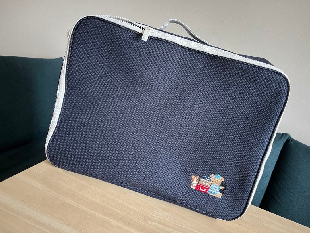 美品　ファミリア　familiar カスタム　バニティケース　L