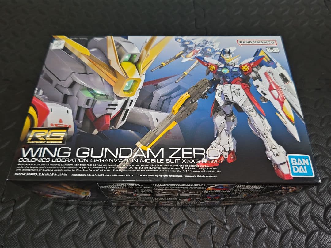新品未使用 RG XXXG-00W0 ウイングガンダムゼロ 未組立