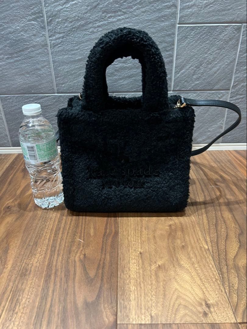 ファー素材 黒 ショルダーバッグ