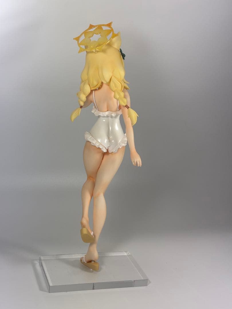 K*！様 ブルーアーカイブ　伊落マリー(水着)塗装済み完成品