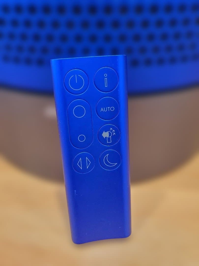 dyson　空気清浄機能付き扇風機　DP04