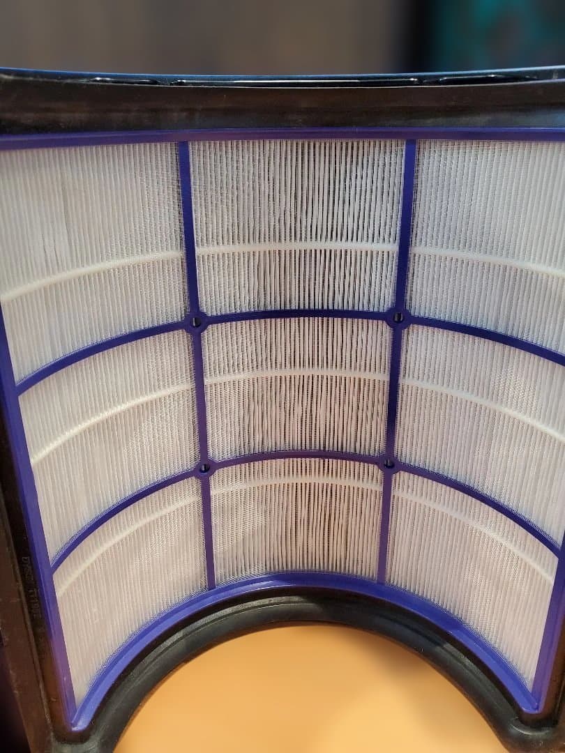 dyson　空気清浄機能付き扇風機　DP04