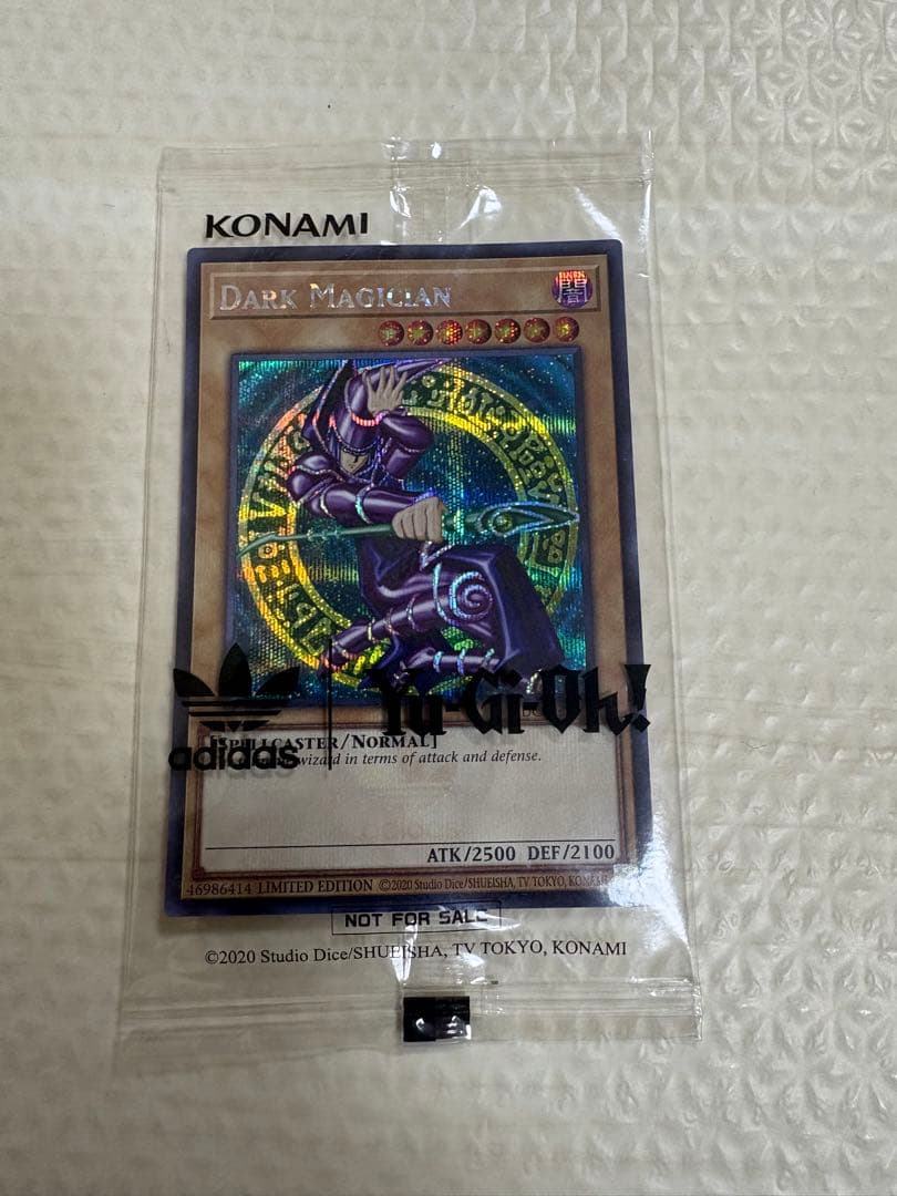 ブラックマジシャン　ADIDASコラボ商品