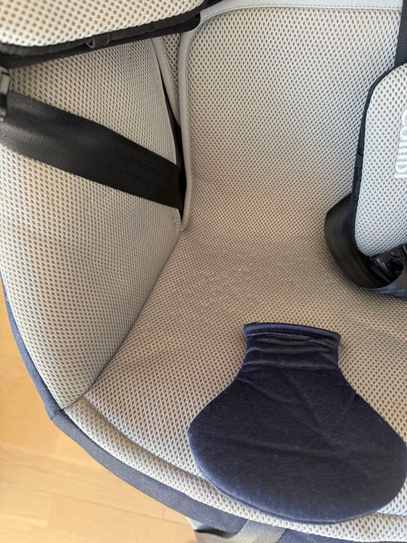 Combi チャイルドシート THE S Air ISO EG ZB-690