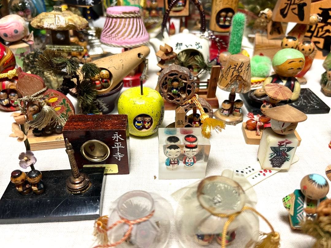 昭和の懐かしいものセット C　お土産こけし　豆こけし　まとめて　大量