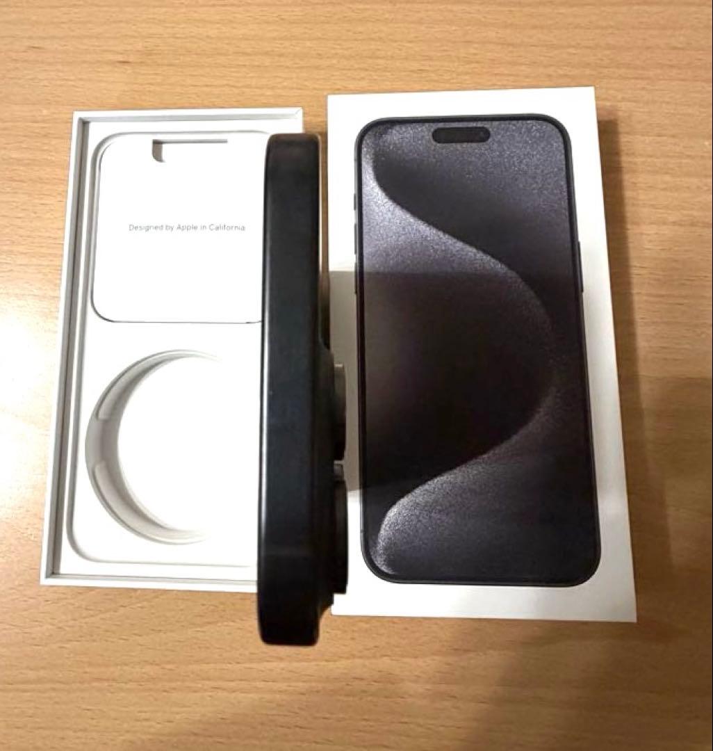 【超美品】iPhone15 promax 256GB ブラック