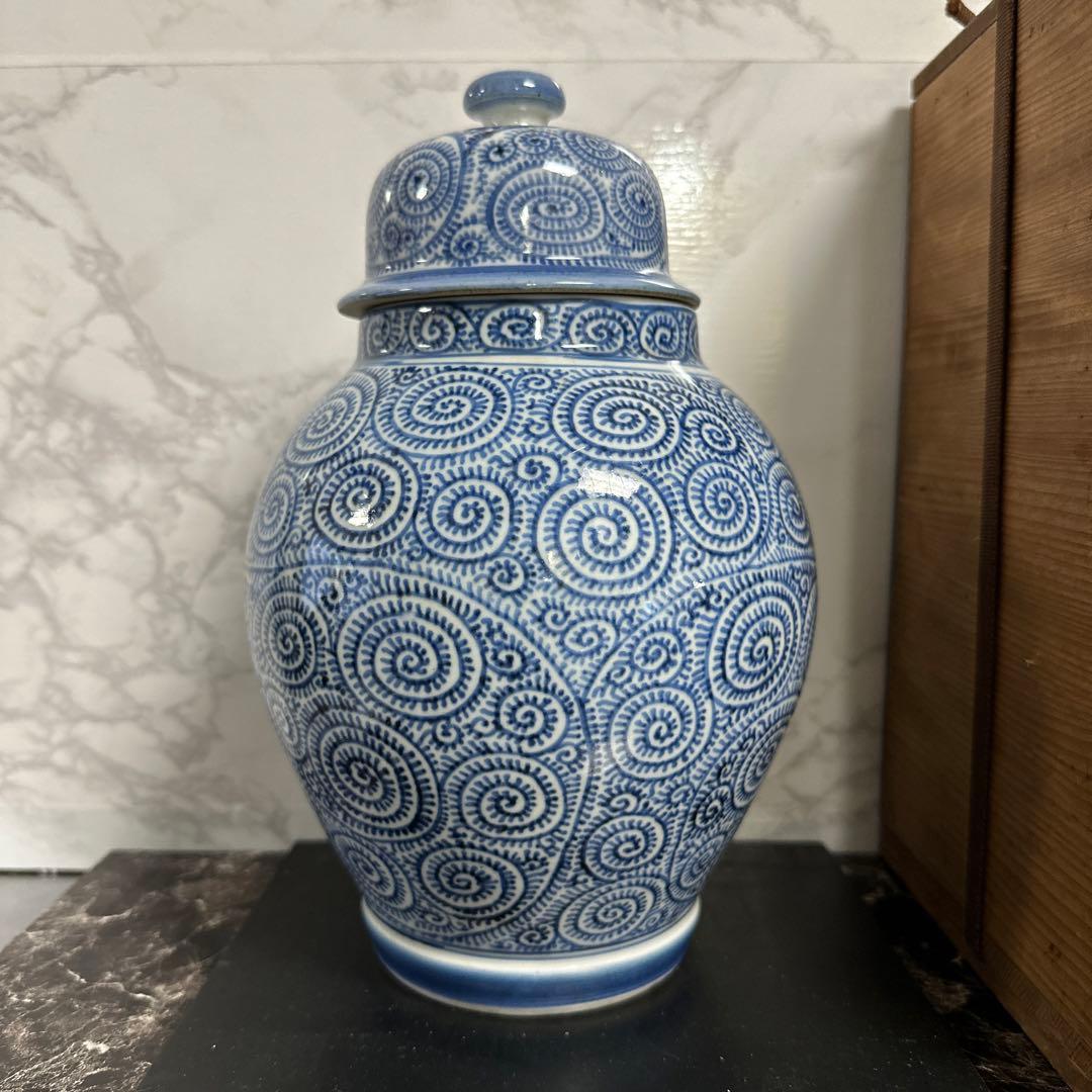 沈香壺、古伊万里、総蛸唐草、時代共箱。ほぼ完品！