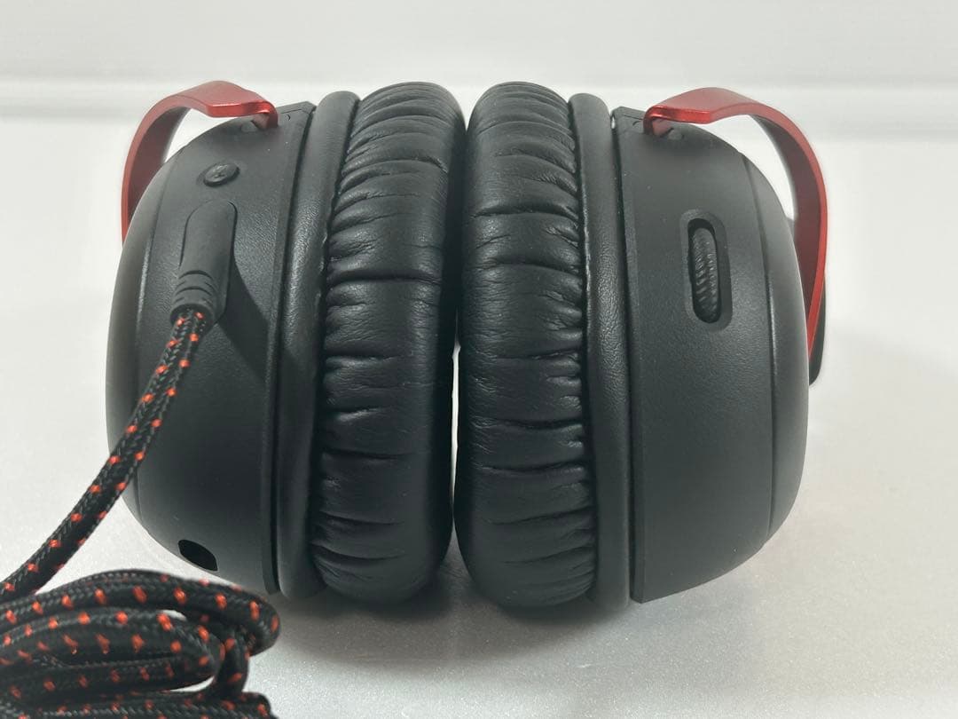 HyperX Cloud III  ゲーミングヘッドセット