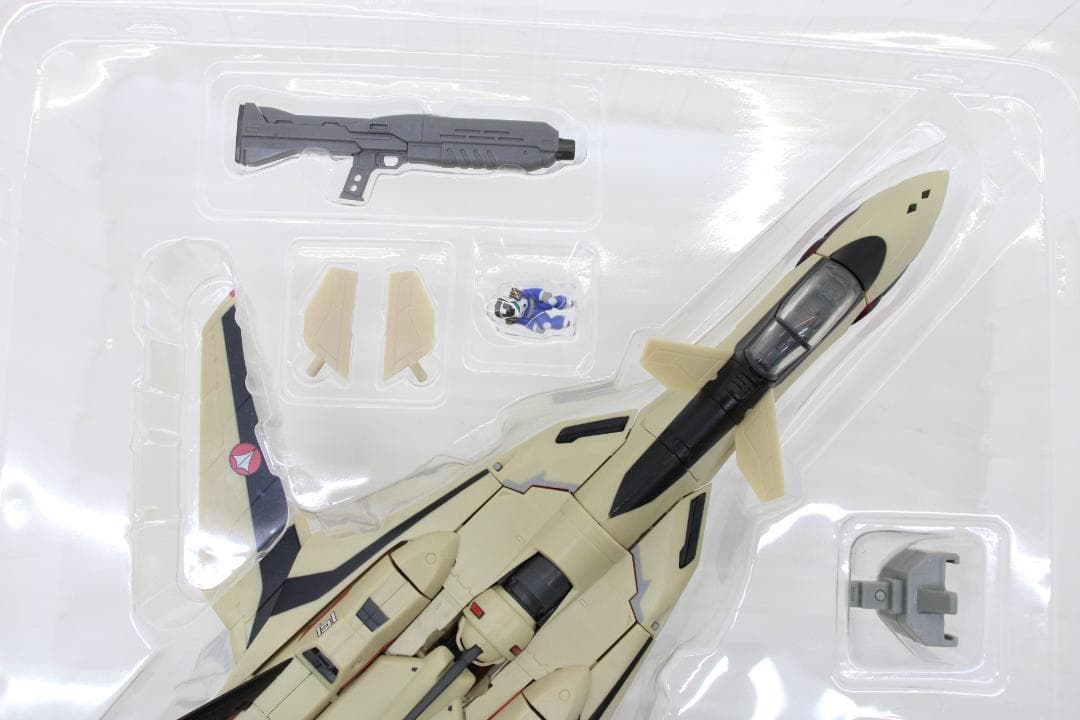 1/60 完全変形 YF-19 マクロスプラス 29-TO0905-04