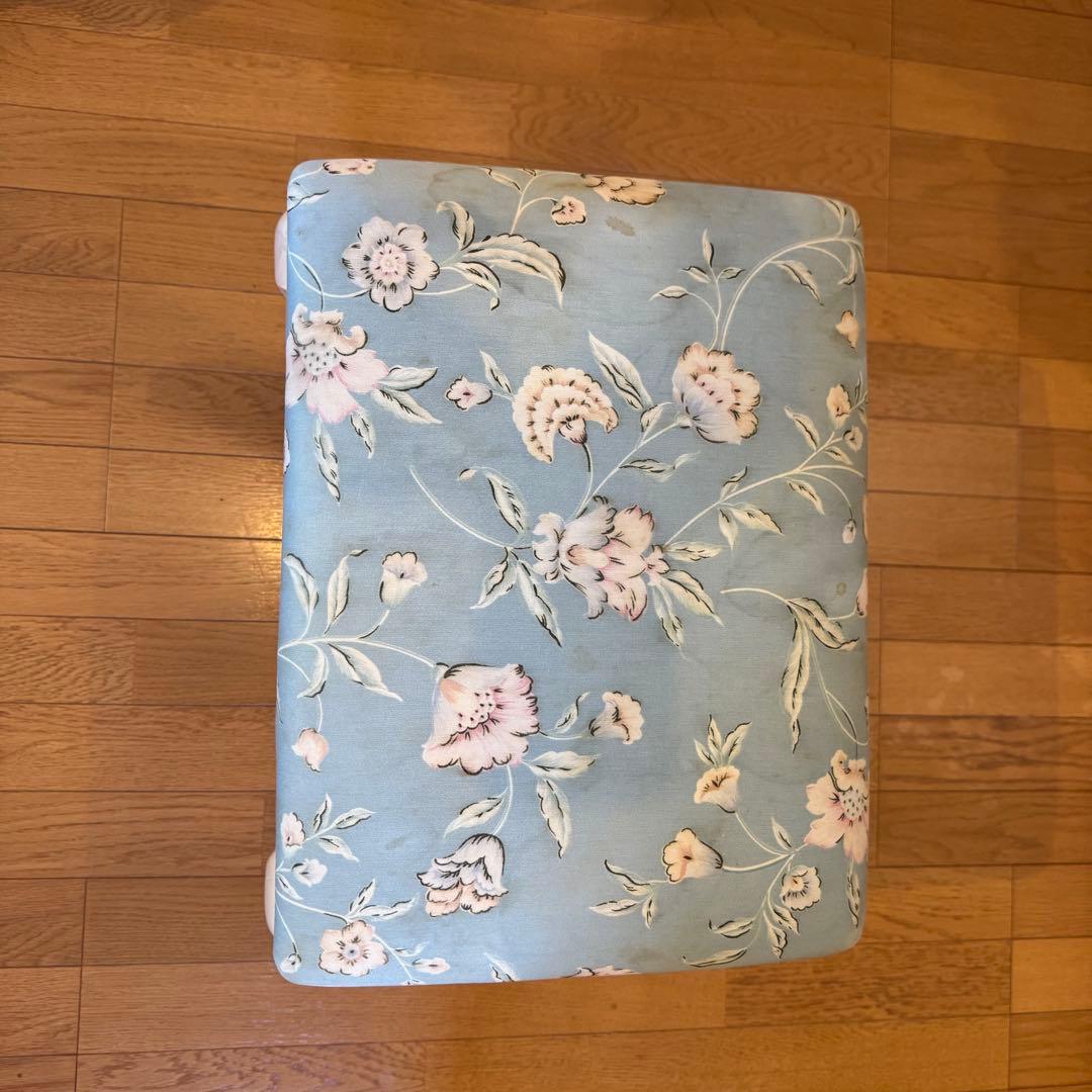 希少！リンホーリン♡猫脚スツール