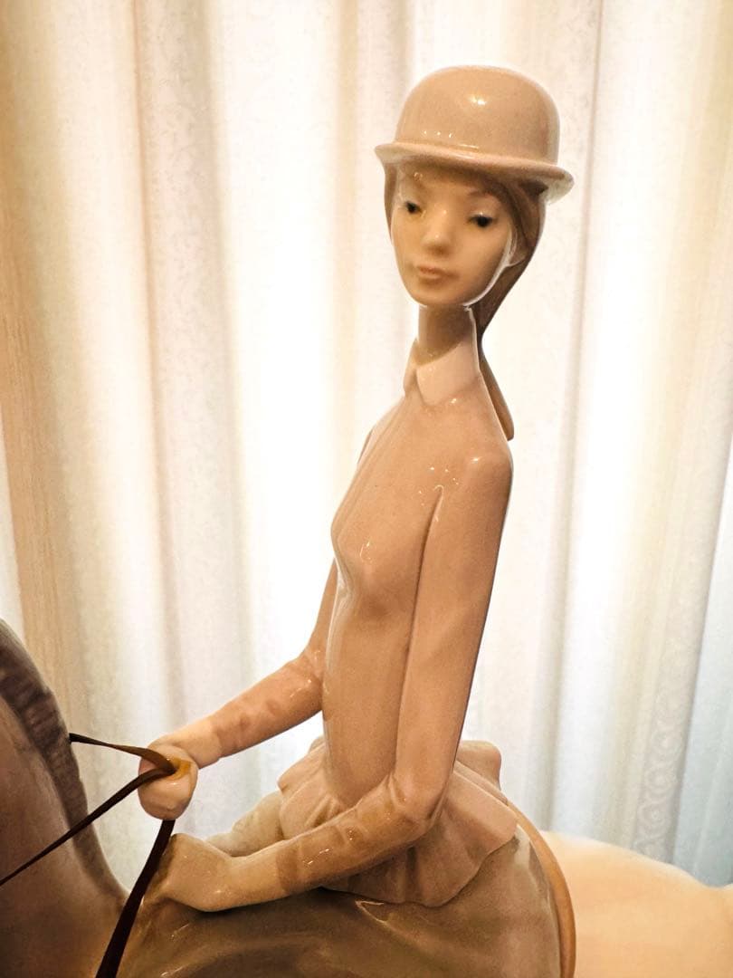 【ヨシカネ】LLADRO リヤドロ　馬に乗る女性　陶器