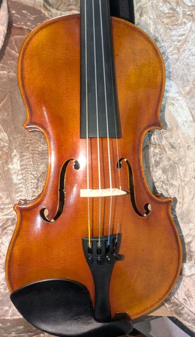 バイオリン　美品オススメ ケース付き　肩当て