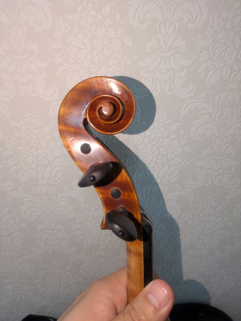 バイオリン　美品オススメ ケース付き　肩当て