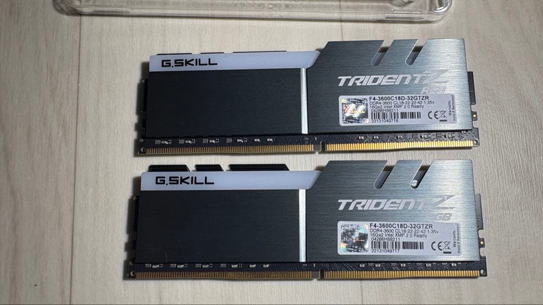 G.SKILL Trident Z RGB DDR4-3600 16GB 4枚