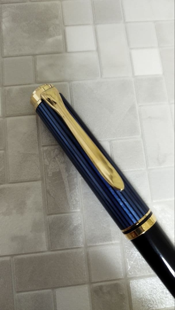 ペリカン　PELICAN　スーベレーン　k800 ツイスト式　ボールペン