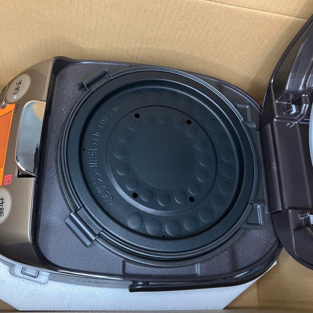 タイガー　炊飯器　土鍋IH炊飯ジャー 炊きたてミニ　JKM-G550 未使用品