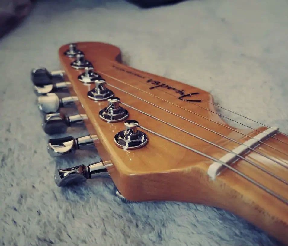 新品 個人製作 ストラトタイプ 木製PG White Blonde エレキギター