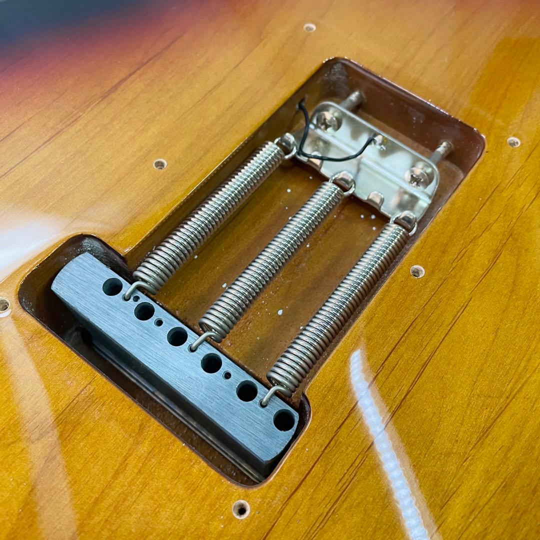 ◎ Fender Japan ストラトキャスター Qシリアル