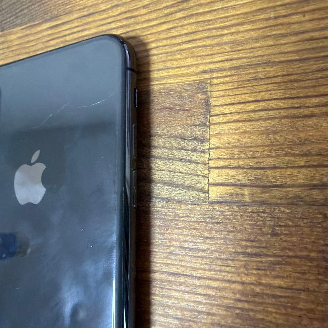 iPhone XS スペースグレ 64GB SIMフリー　純正充電器 イアフォン