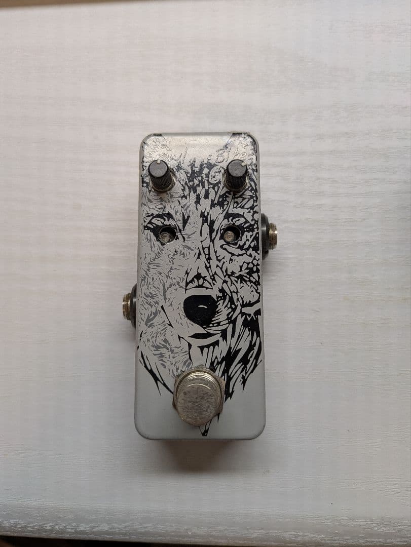 Nikaos ギターエフェクター オオカミデザイン