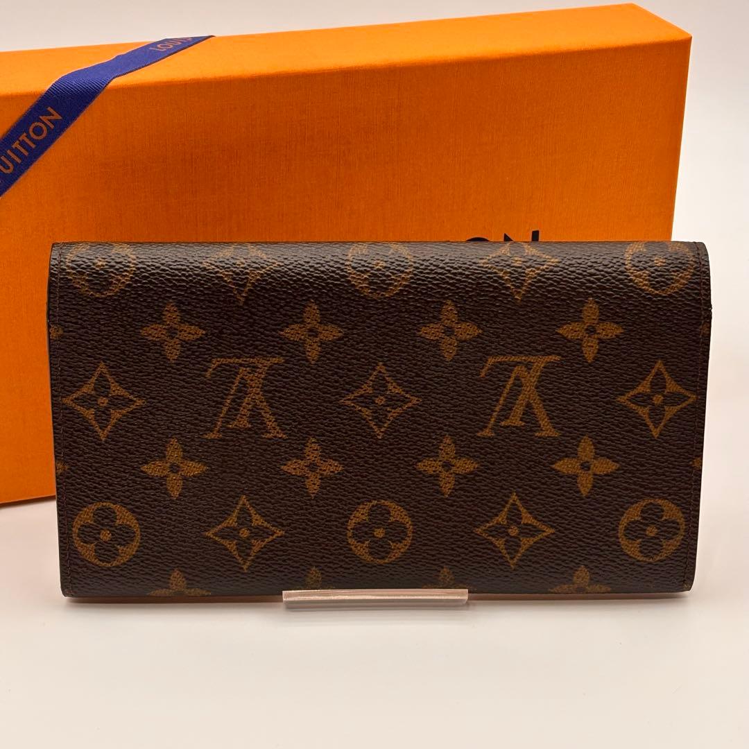 ルイヴィトン✨モノグラム✨ポルトフォイユ・サラ 二つ折り財布