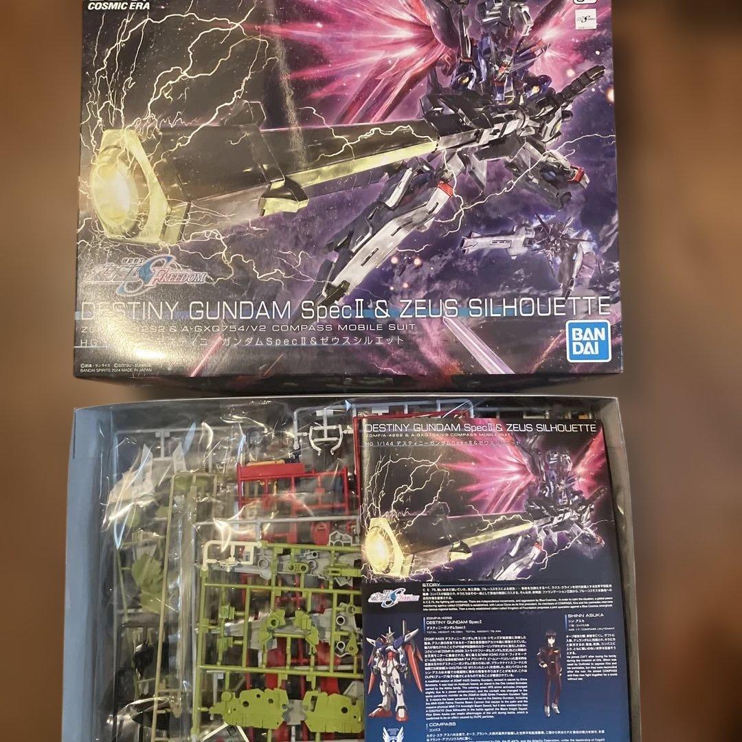 【新品未開封】HG デスティニーガンダムSpecⅡ ＆ ゼウスシルエット他