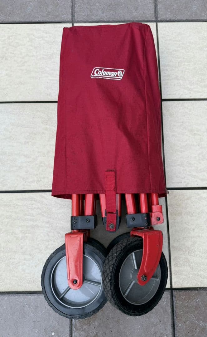Coleman 赤 キャリーカートテーブルセット