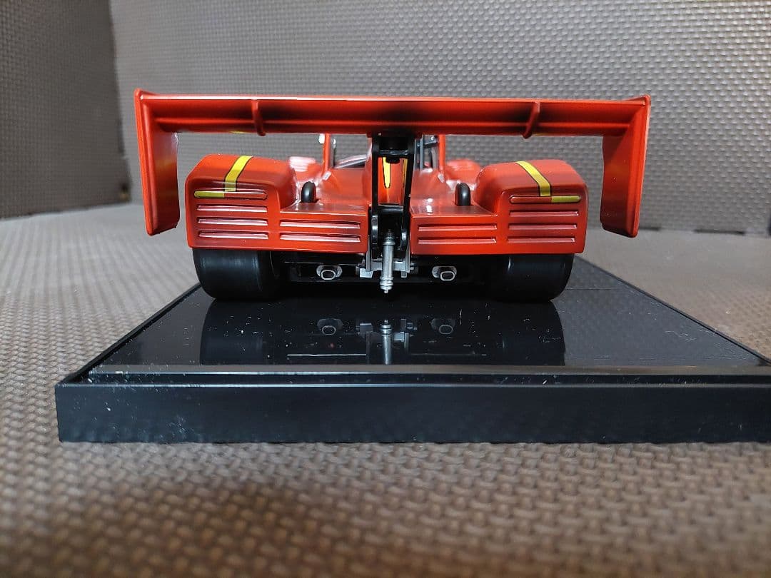 1/18 Hot Wheels フェラーリ F333SP #30 MOMO