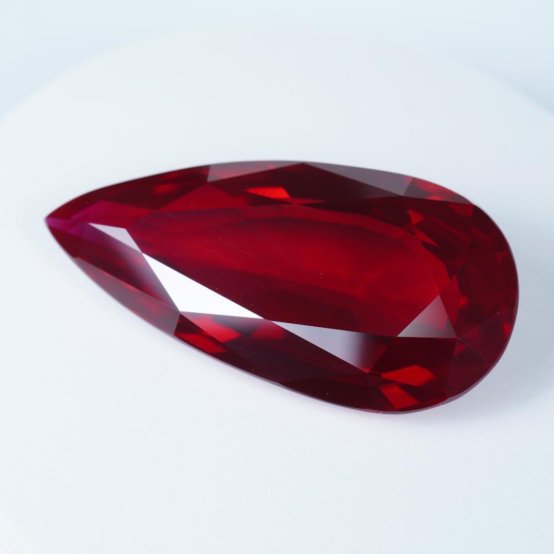 91.96ct ピジョンブラッドカラー 合成ルビー