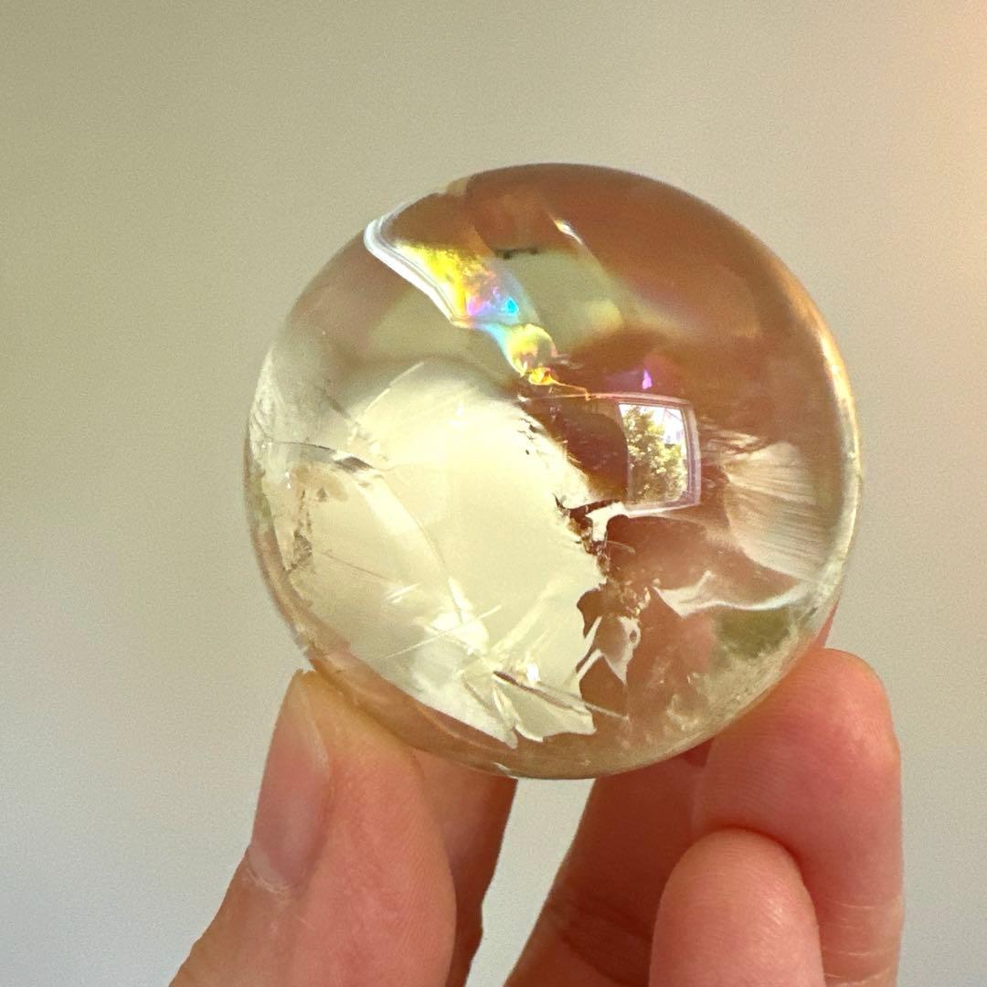 シトリン　高品質　スフィア　4.1㎝　レインボーシトリン