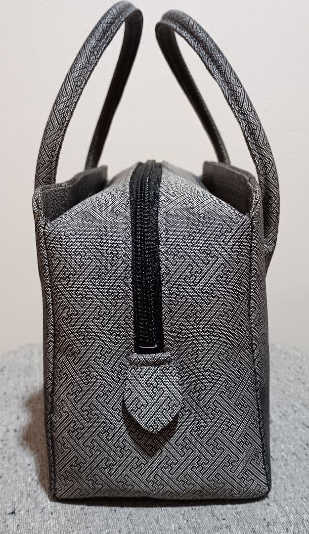 12/15まで気まぐれセール☆断捨離♡利休バッググレーうるし箔