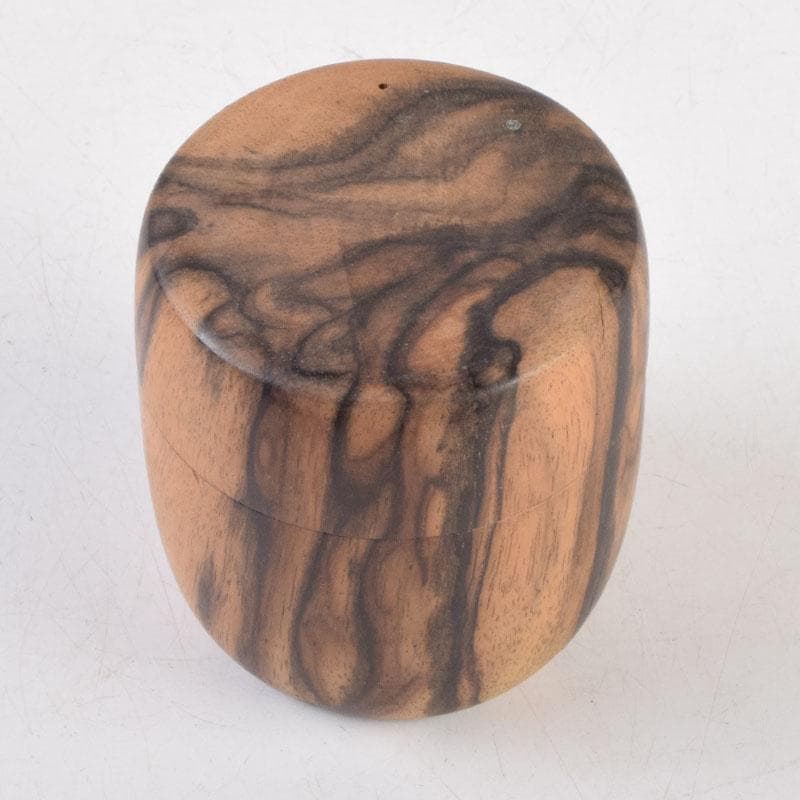 茶道具　天然木　黒柿製　無垢彫　綺麗な木目の棗　V　9054