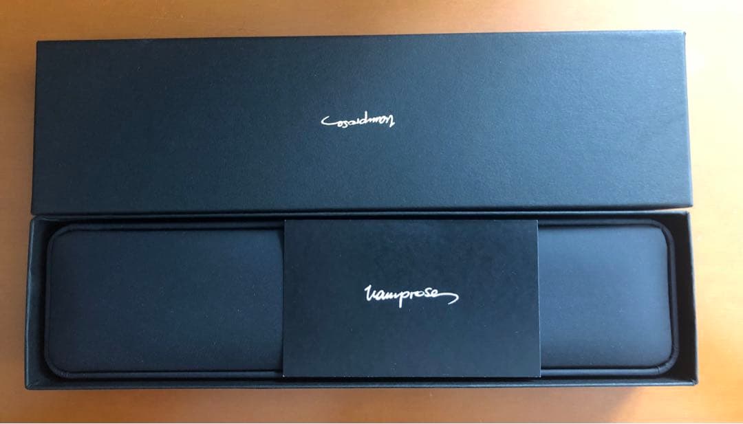 HYDE FC会員限定 蛇 りんご Independent Gold Apple