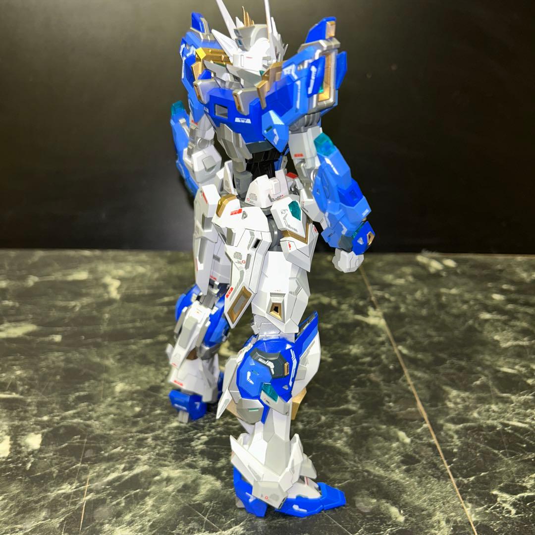 中華プラモ　SNAA無限新星1/100BladeKing刃皇　プラモデル完成品