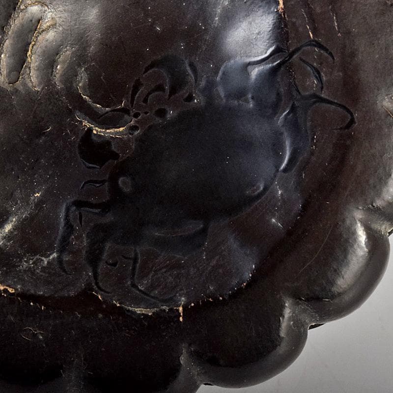 茶道具　竹製　黒塗　蟹文　菊形香合　松尾不俊斎花押　時代箱付　V　R8264