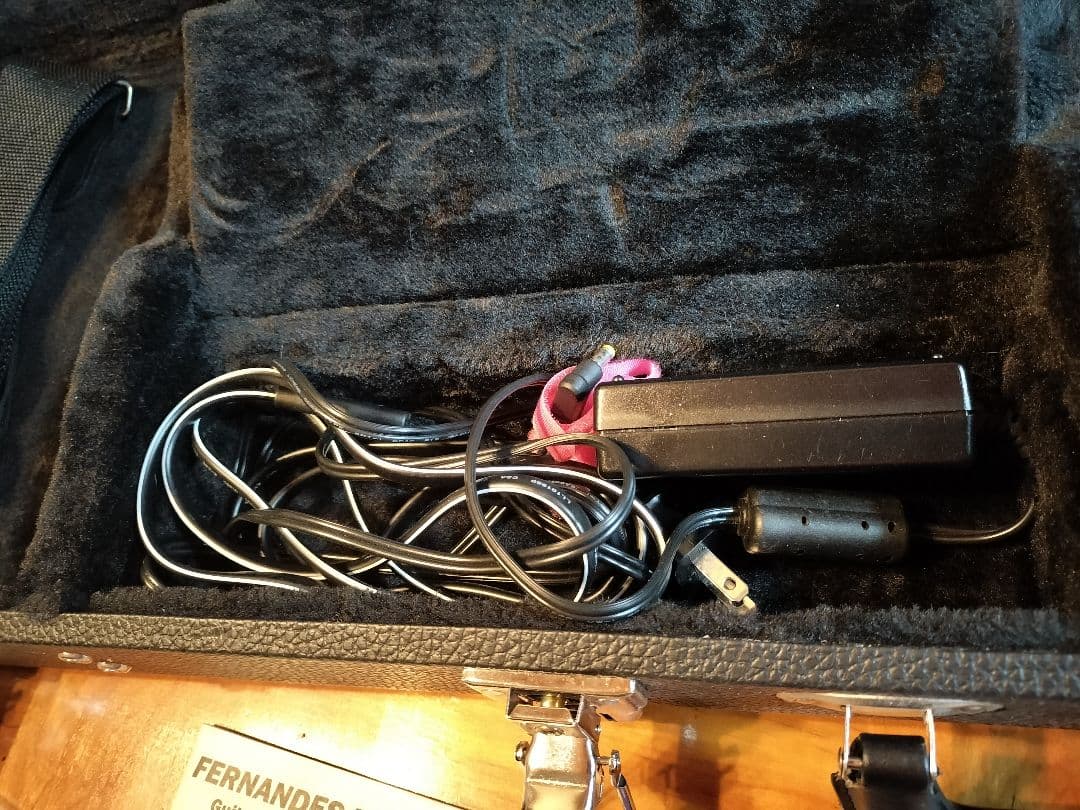 zo3Ultima　新品ハードケース　電池ボックス　フルセット！？美品