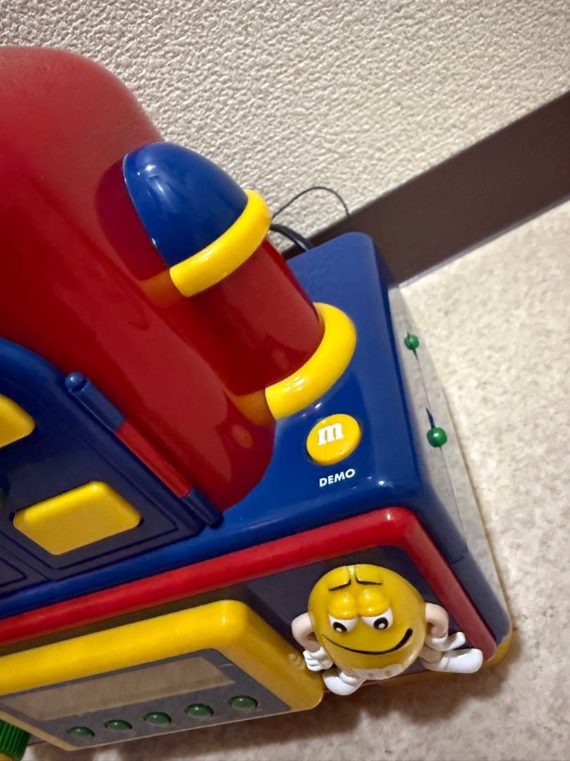 ★激レア★ M&M's エムアンドエムズ動く！喋る！目覚まし時計ラジオ