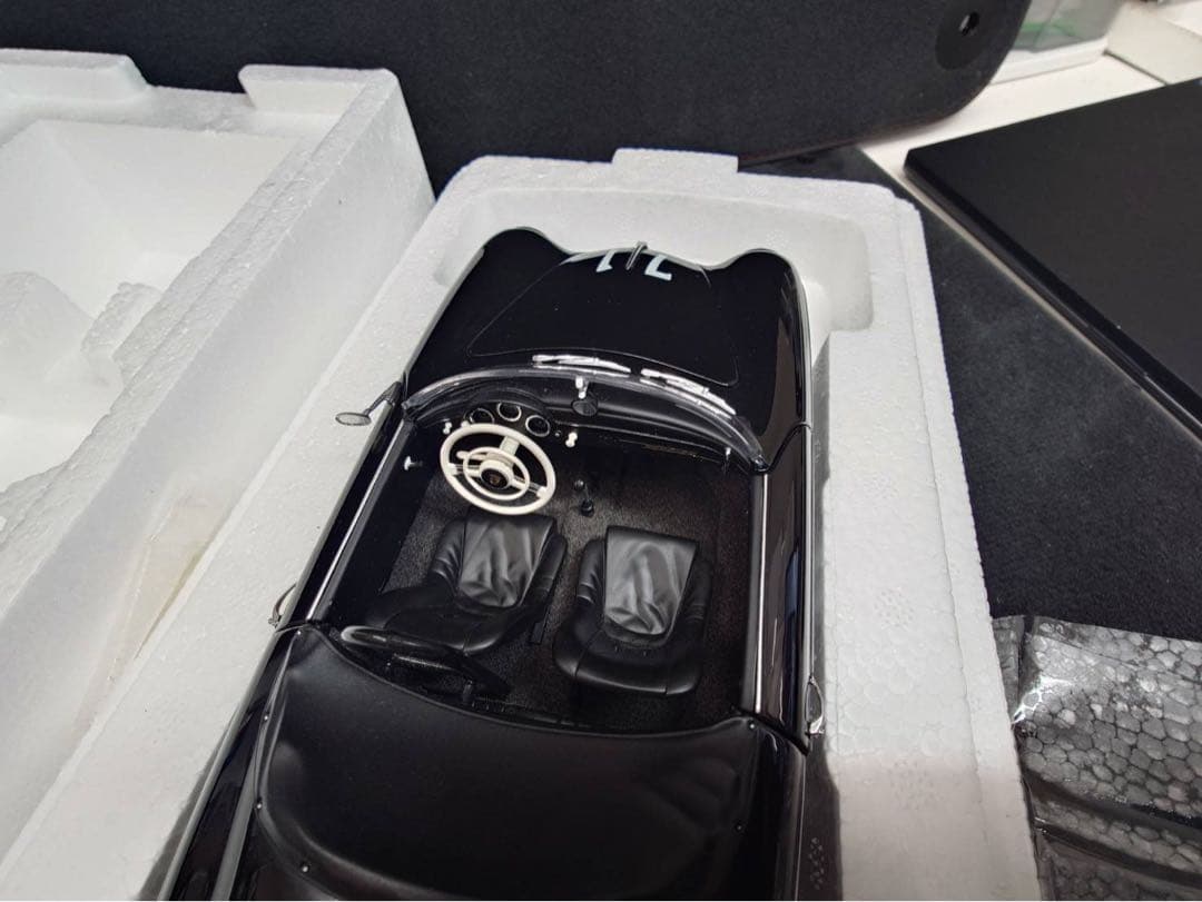 オートアート1/18ミニカー ポルシェ スピードスター　Black