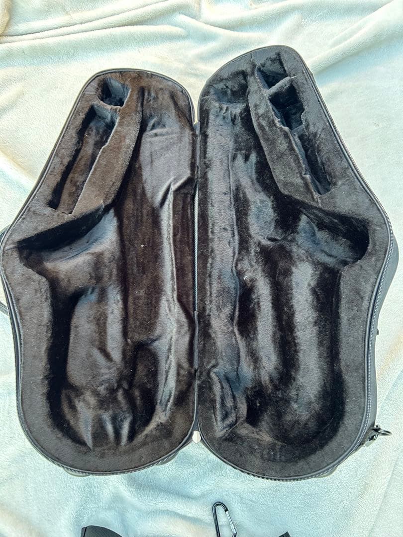 アルトサックス　ケース