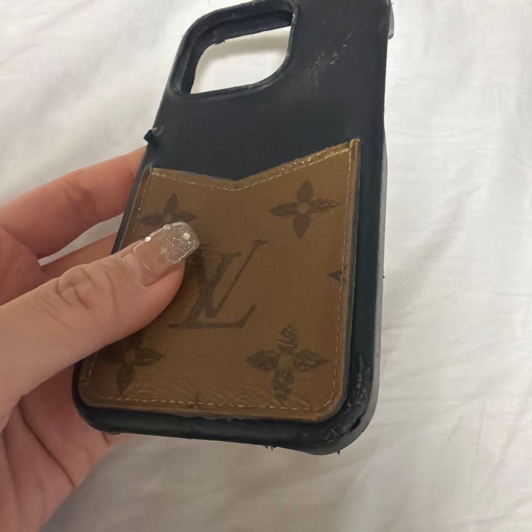 Louis Vuitton iPhoneケース レザー製 14プロ